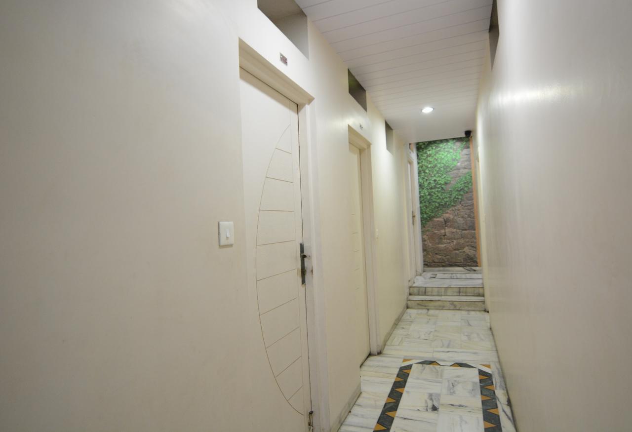 Hotel Vrandavan Нагпур Екстериор снимка